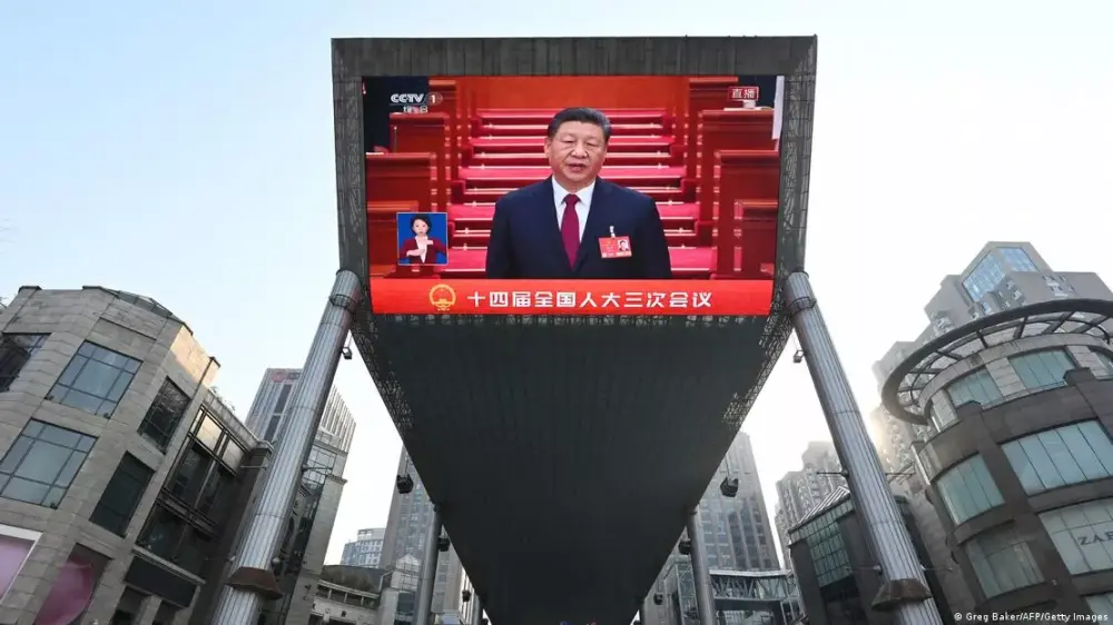 墙外文摘：机器人正在击垮习近平？